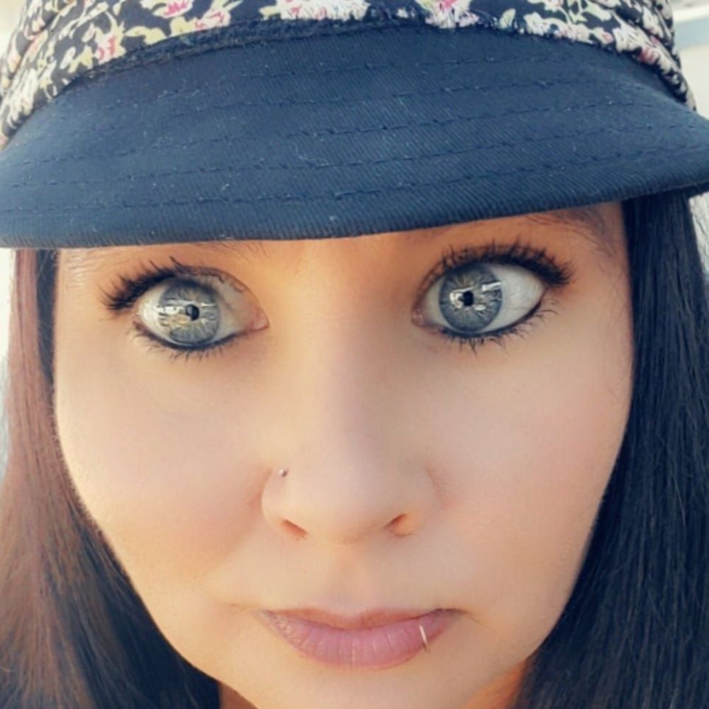 Meet your Posher, Nikki